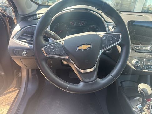 Used 2023 Chevrolet Malibu RS FWD image 11