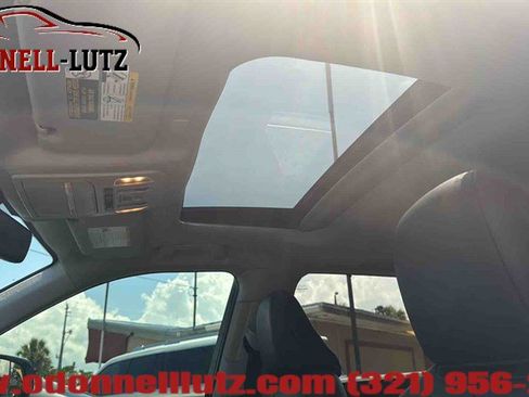 Used 2023 Toyota Highlander XLE FWD image 21