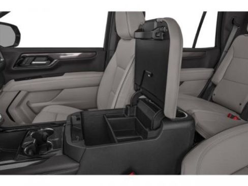 Used 2026 GMC Yukon Denali w/ Sun & Power Step Package AWD/4WD image 16