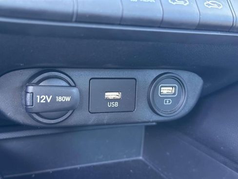 Certified 2023 Hyundai Elantra SEL image 22