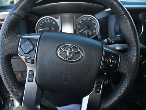 Used 2023 Toyota Tacoma SR5 image 12