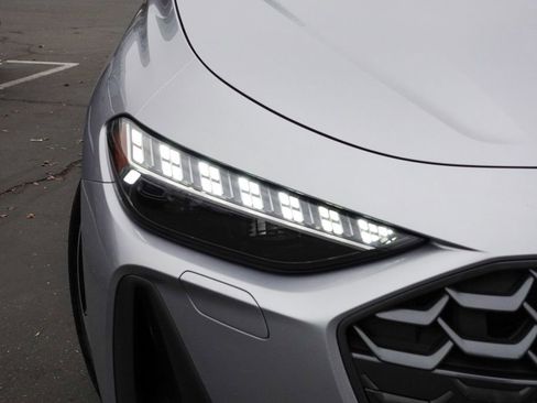 Used 2025 Audi A5 2.0T Premium Plus w/ Premium Plus image 5