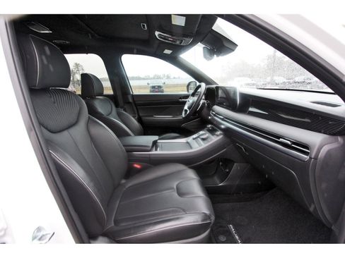 Used 2025 Hyundai Palisade Calligraphy image 24