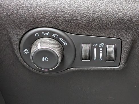 New 2026 Jeep Compass Latitude image 26