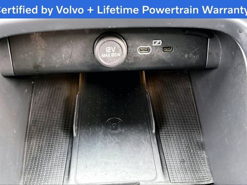 Certified 2023 Volvo C40 P8 Recharge Ultimate w/ Protection Package Premier image 33