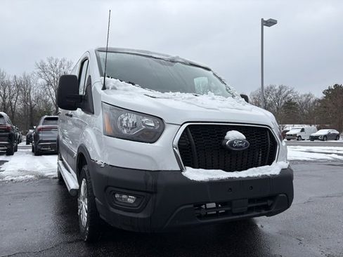 Used 2024 Ford Transit 250 Low Roof w/ Exterior Upgrade Package image 14