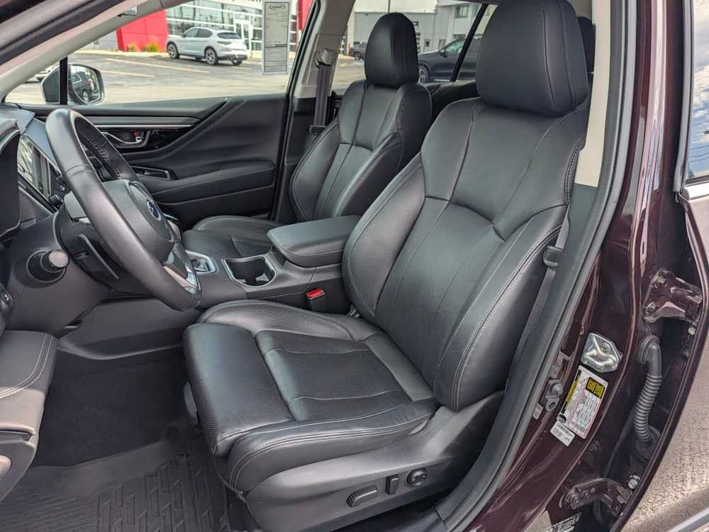 Used 2023 Subaru Outback Touring XT AWD/4WD image 11
