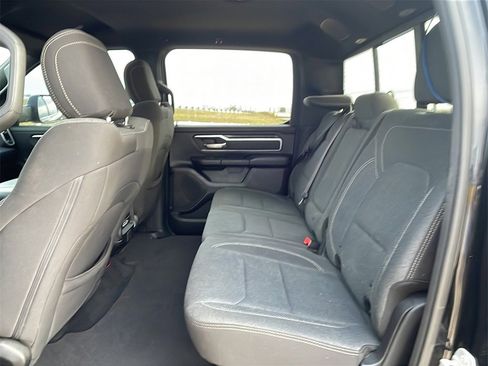 Used 2019 RAM 1500 Big Horn image 16