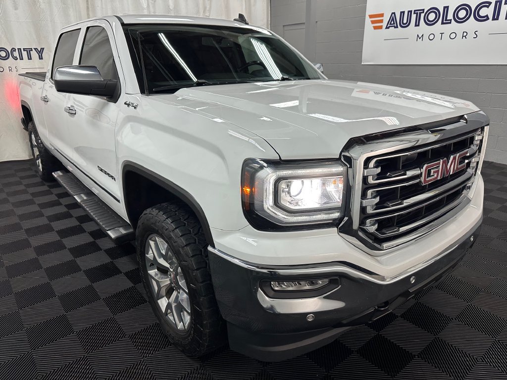 Used 2018 GMC Sierra 1500 SLT w/ SLT Premium Package AWD/4WD image 2