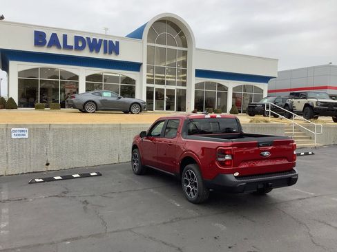 New 2026 Ford Maverick Lariat image 5