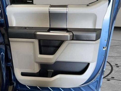 Used 2018 Ford F150 XLT w/ Equipment Group 302A Luxury image 22