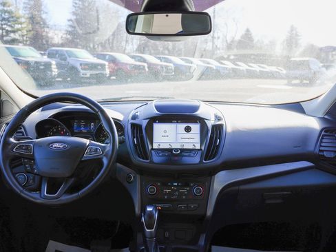 Certified 2019 Ford Escape SEL image 24