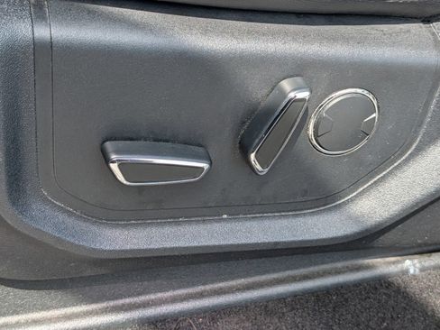 Used 2018 Ford F350 Lariat AWD/4WD image 21