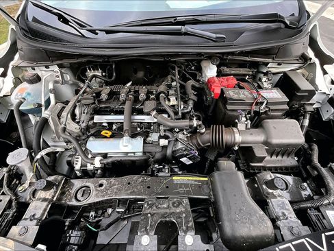 New 2025 Nissan Versa SV image 16