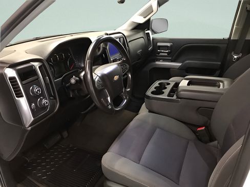 Used 2018 Chevrolet Silverado 1500 LT w/ All Star Edition AWD/4WD image 8