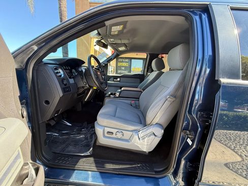 Used 2013 Ford F150 XLT w/ Luxury Equipment Group image 17