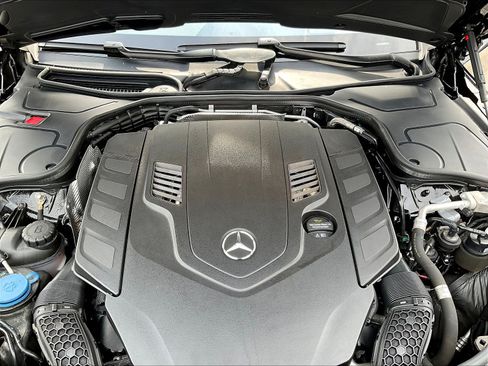Used 2019 Mercedes-Benz S 560 4MATIC Coupe image 30
