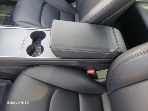 Used 2023 Tesla Model 3 Standard Range RWD image 8