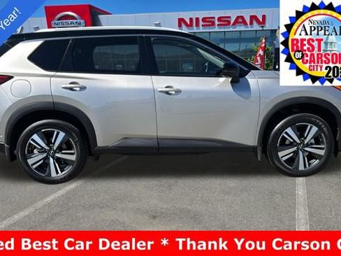 Certified 2025 Nissan Rogue SL w/ SL Premium Package AWD/4WD image 2