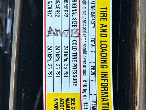 Used 2016 GMC Yukon XL Denali w/ Open Road Package image 15