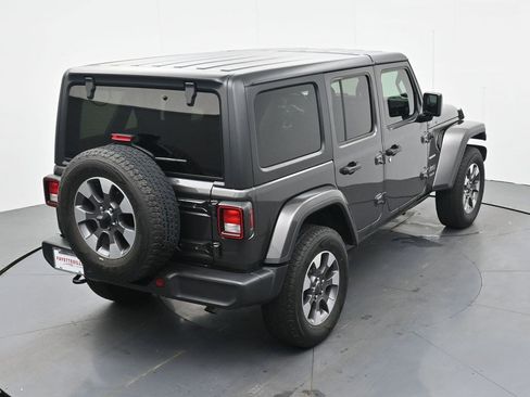 Used 2021 Jeep Wrangler Unlimited Sahara AWD/4WD image 21