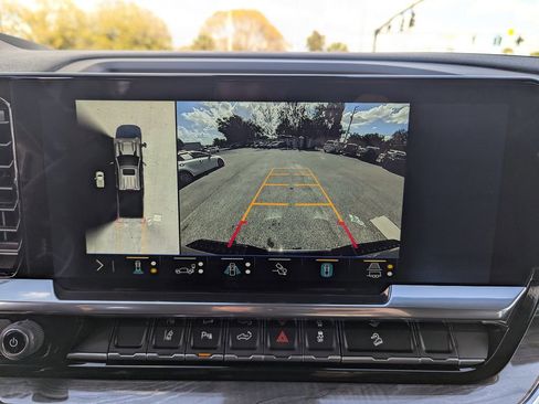 Certified 2026 Chevrolet Silverado 2500 LTZ w/ LTZ Convenience Package image 19