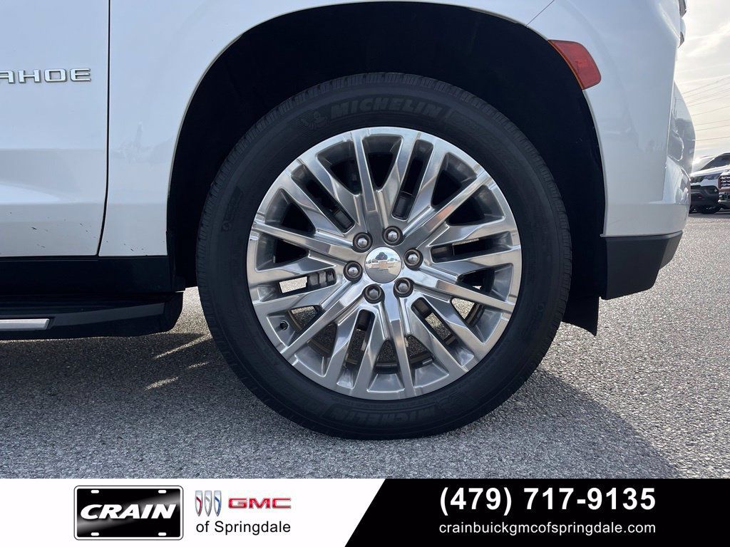 Used 2024 Chevrolet Tahoe Premier AWD/4WD image 31