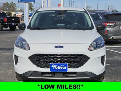 Used 2022 Ford Escape SE w/ Convenience Package image 3