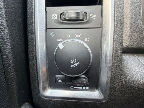 Used 2021 RAM 1500 Warlock w/ Electronics Group AWD/4WD image 16