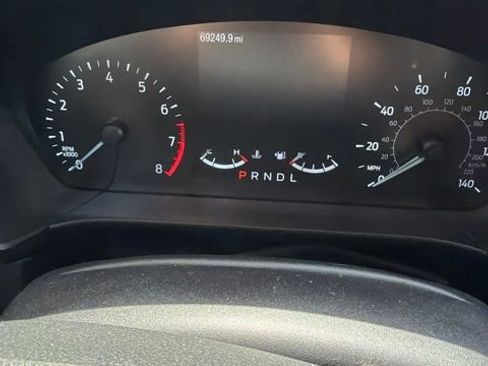Used 2020 Ford Escape SE AWD/4WD image 3