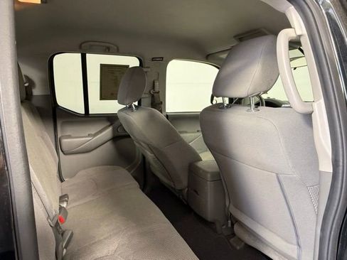 Used 2019 Nissan Frontier SV AWD/4WD image 47