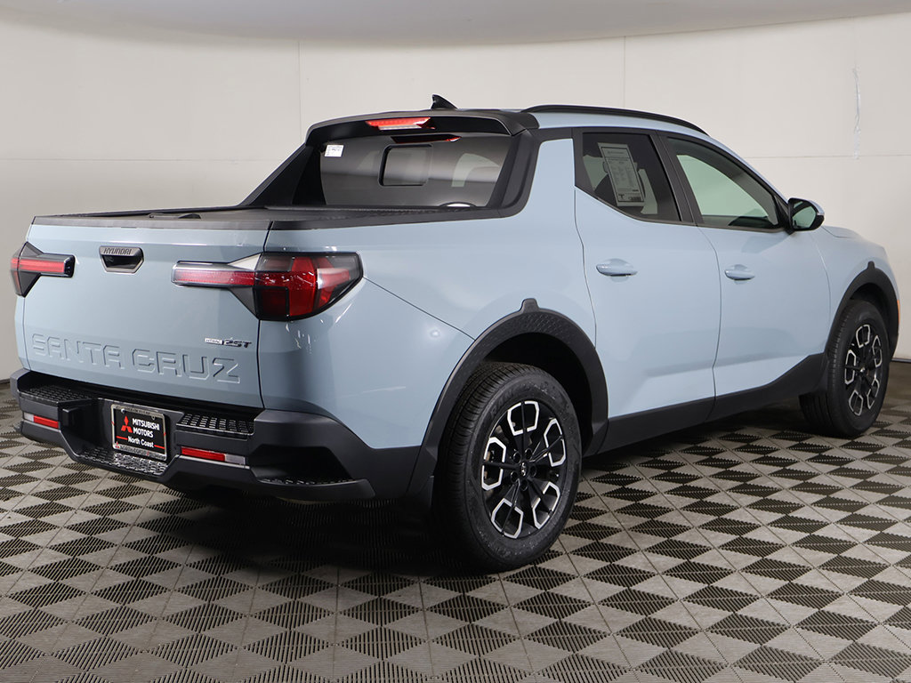 Used 2022 Hyundai Santa Cruz SEL Premium w/ Cargo Package AWD/4WD image 11