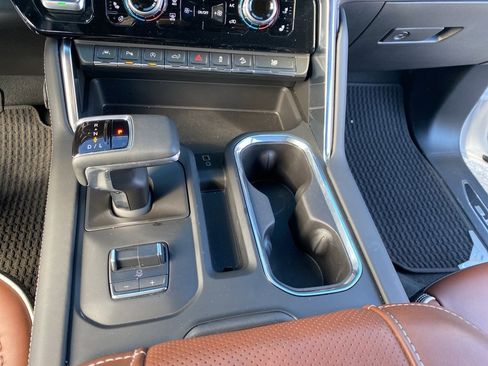 Certified 2024 GMC Sierra 1500 Denali Ultimate image 18