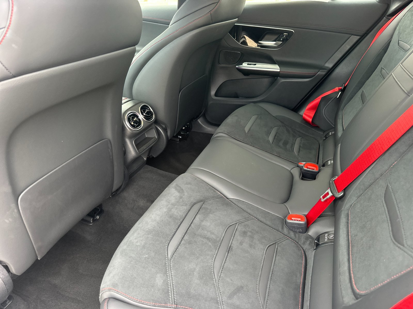 New 2026 Mercedes-Benz GLC 43 AMG 4MATIC Coupe image 4