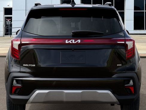 New 2026 Kia Seltos EX image 13