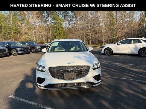 Used 2026 Genesis GV70 2.5T Select AWD/4WD image 2