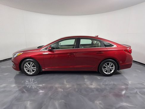 Used 2015 Hyundai Sonata SE w/ Option Group 09 FWD image 8