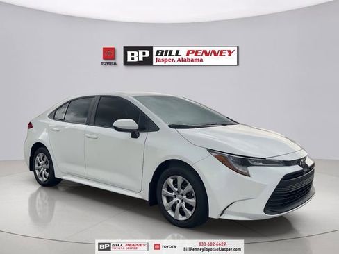 New 2026 Toyota Corolla LE image 7