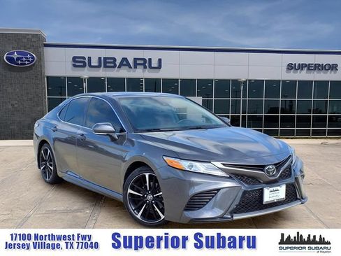 Used 2020 Toyota Camry XSE FWD image 1