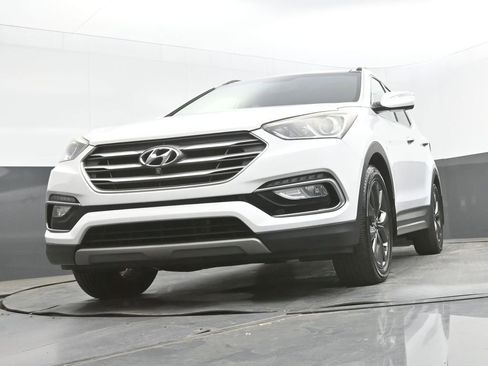 Used 2018 Hyundai Santa Fe Sport image 34