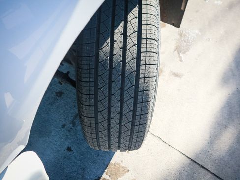 Used 2014 Ford E-250 and Econoline 250 Extended w/ Power Group image 12