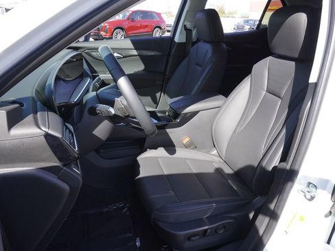 Certified 2025 Buick Envision Preferred image 13