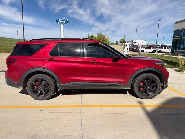 Used 2020 Ford Explorer ST w/ ST Street Pack AWD/4WD image 2