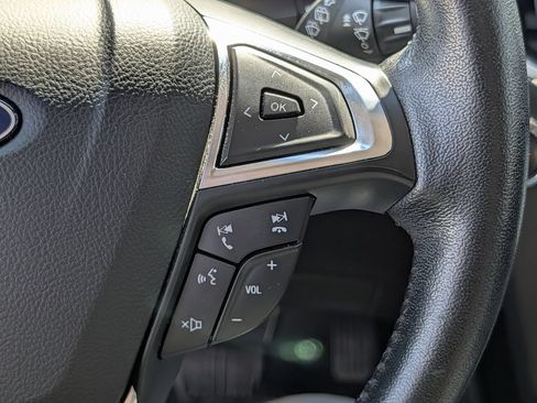 Used 2021 Ford Edge SEL FWD image 20