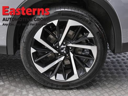 Used 2024 Mitsubishi Outlander SE AWD/4WD image 8