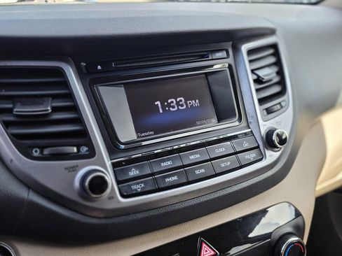 Used 2016 Hyundai Tucson Sport image 34