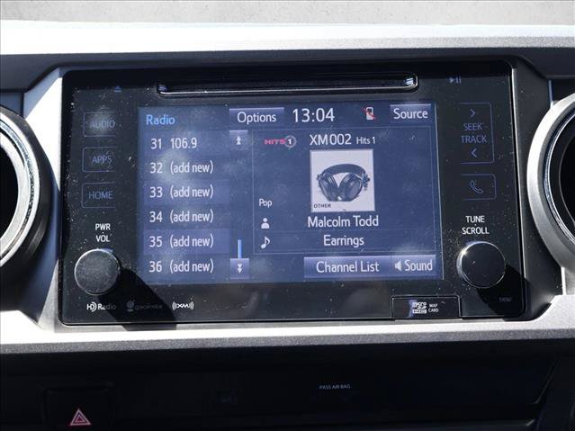 Used 2019 Toyota Tacoma TRD Off-Road w/ Technology Package AWD/4WD image 16
