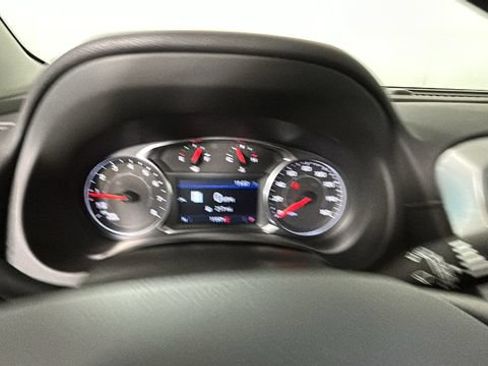 Used 2023 GMC Terrain SLE w/ Driver Convenience Package FWD image 17