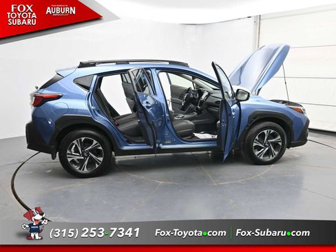 Used 2024 Subaru Crosstrek 2.0i Premium AWD/4WD image 37