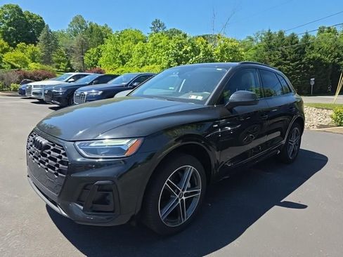 Used 2023 Audi Q5 e Premium Plus w/ Premium Plus Package AWD/4WD image 1